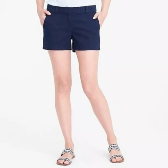 J Crew Chino Broken In Shorts Sz 8 - Picture 1 of 4